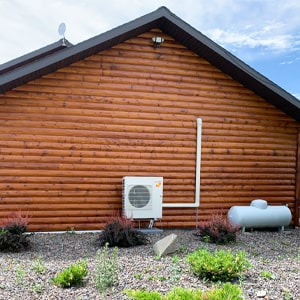 Brent's Heating and Cooling has certified HVAC technicians equipped to handle your AC installation near Moose Lake MN.